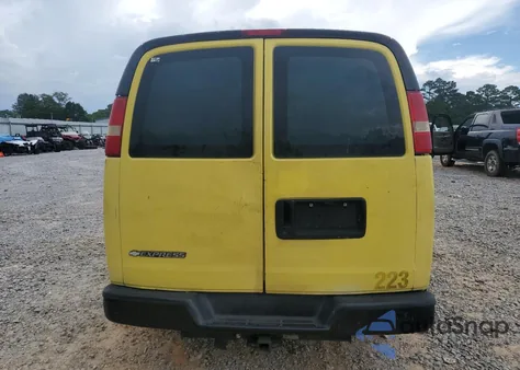 2007 Chevrolet Express G2500 из США, поврежденный, VIN 1GCGG25V471111343